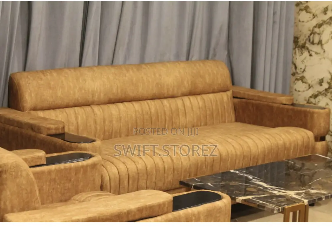 Luxurious Sofa Set