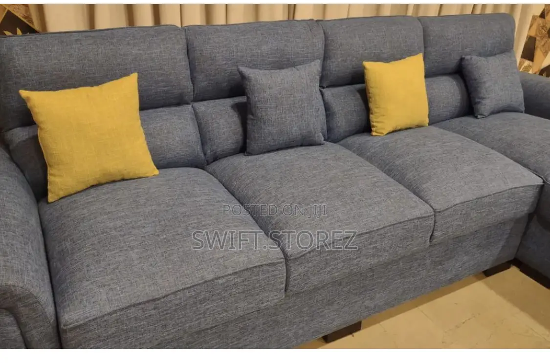 Swift Simple Cushion Set