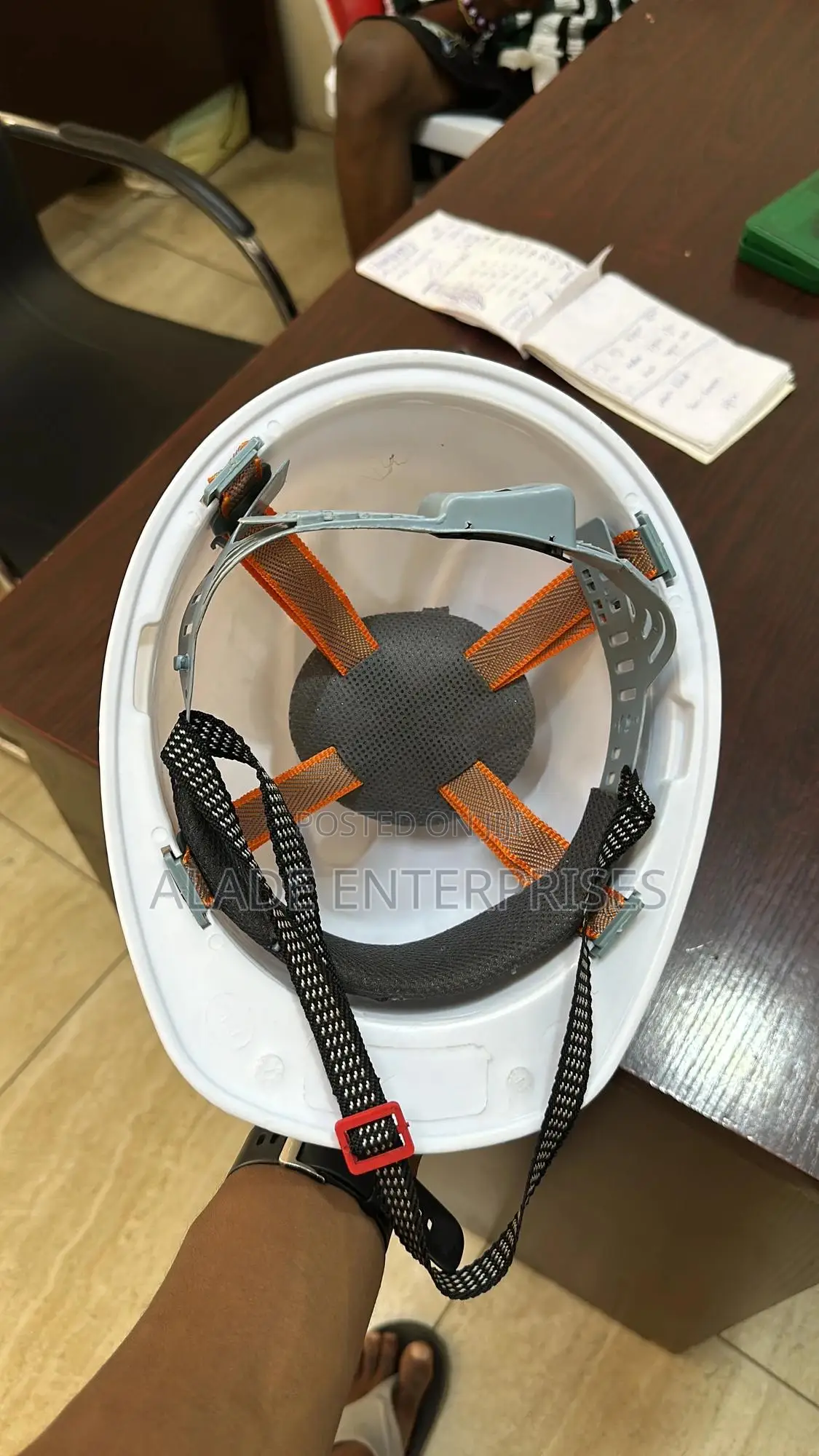 High Quality Safety Helmet With Guard