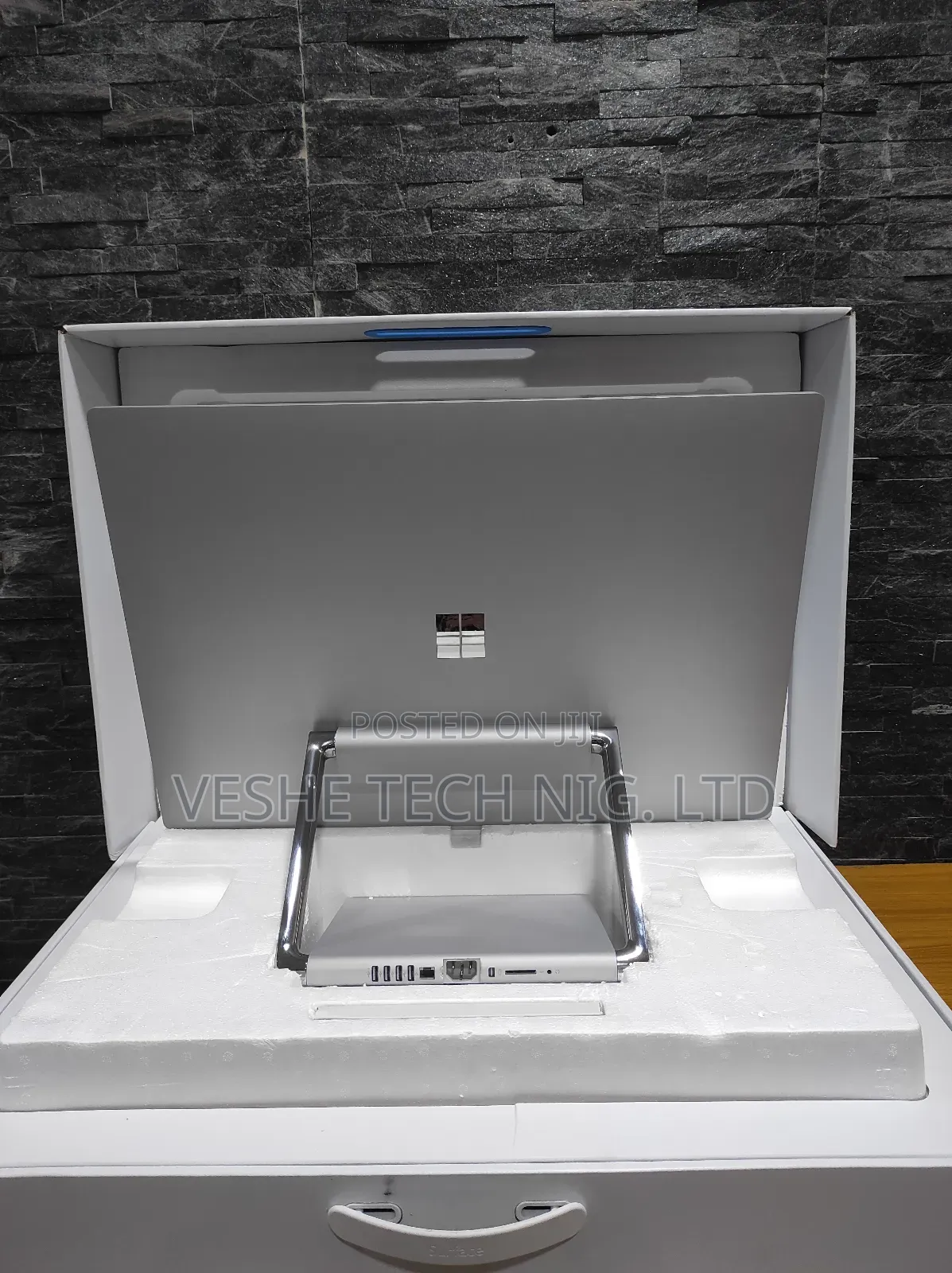 Desktop Computer Microsoft Surface Studio 32GB Intel Core i7 SSD 2T