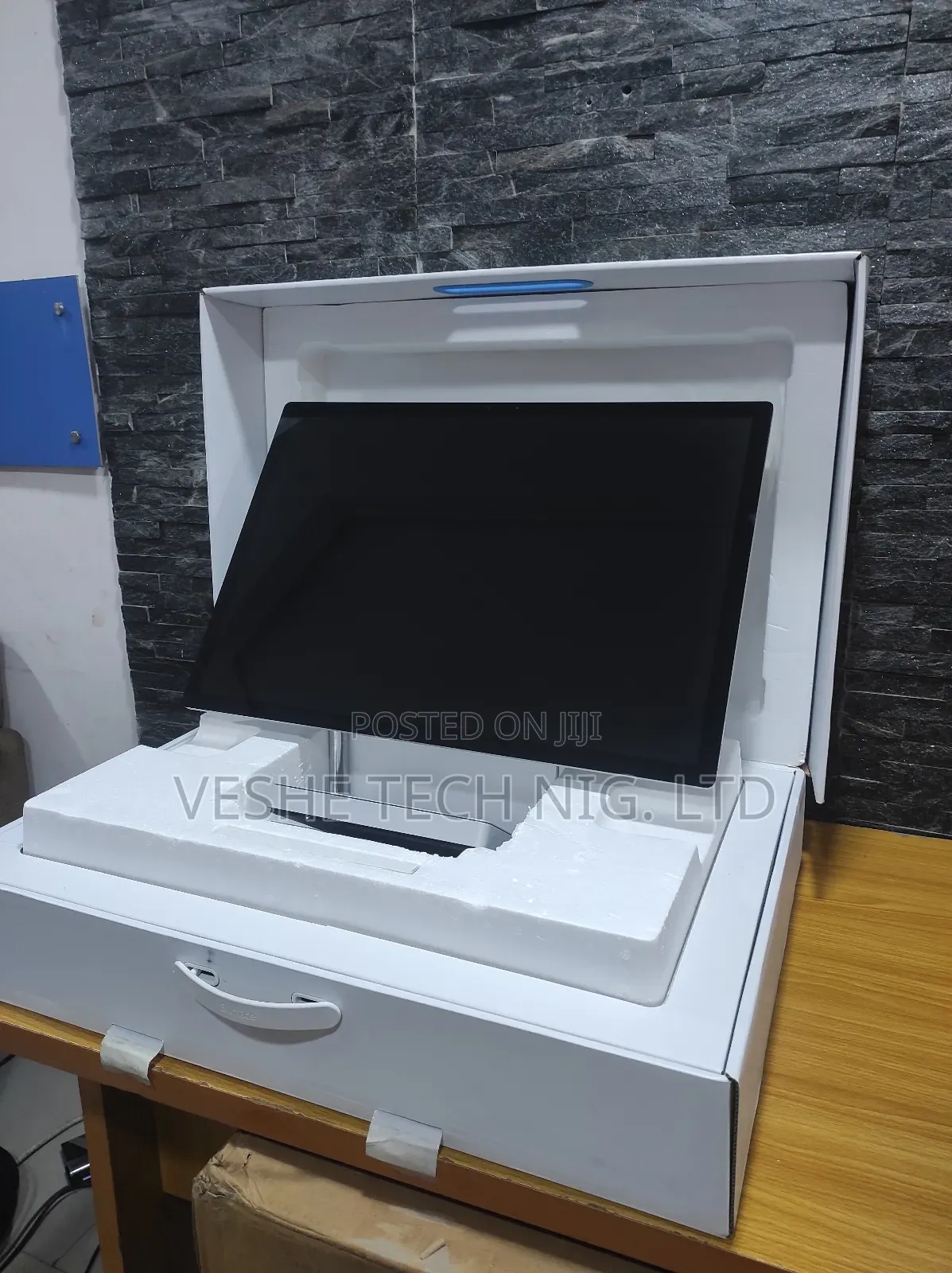 Desktop Computer Microsoft Surface Studio 32GB Intel Core i7 SSD 2T