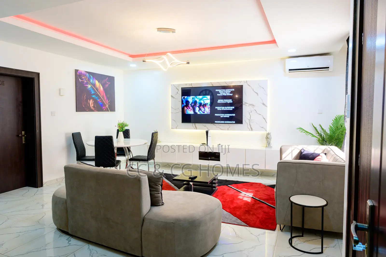 Spacious 4-Bedroom With Modern Comforts and PS5