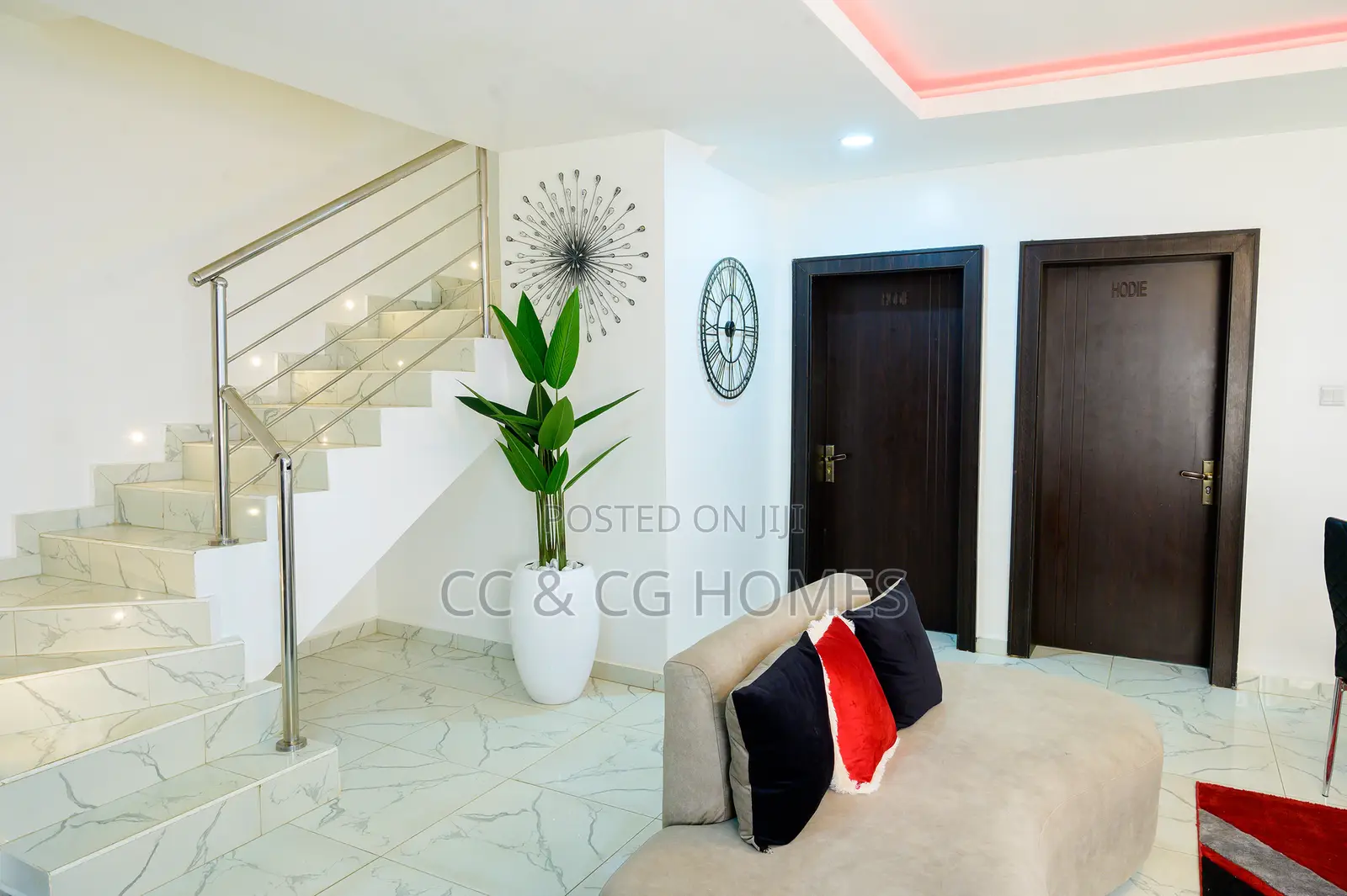 Spacious 4-Bedroom With Modern Comforts and PS5