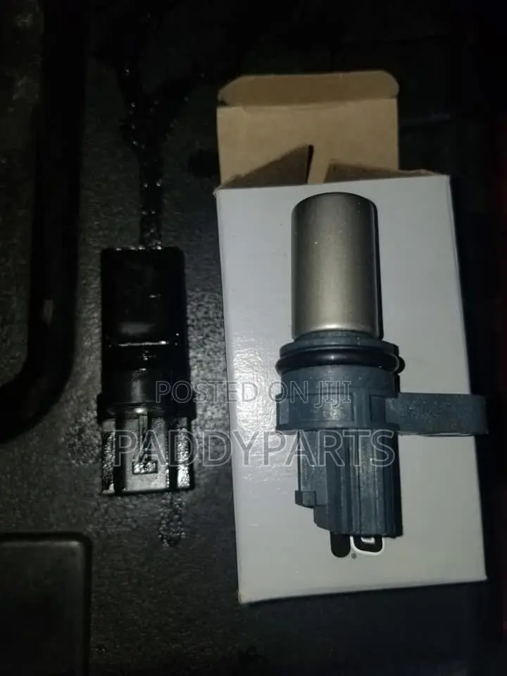 Nissan Altima Crankshaft Camshaft Sensor