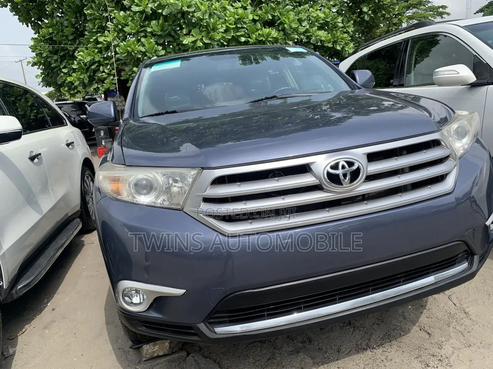 Toyota Highlander Limited 2012 Blue