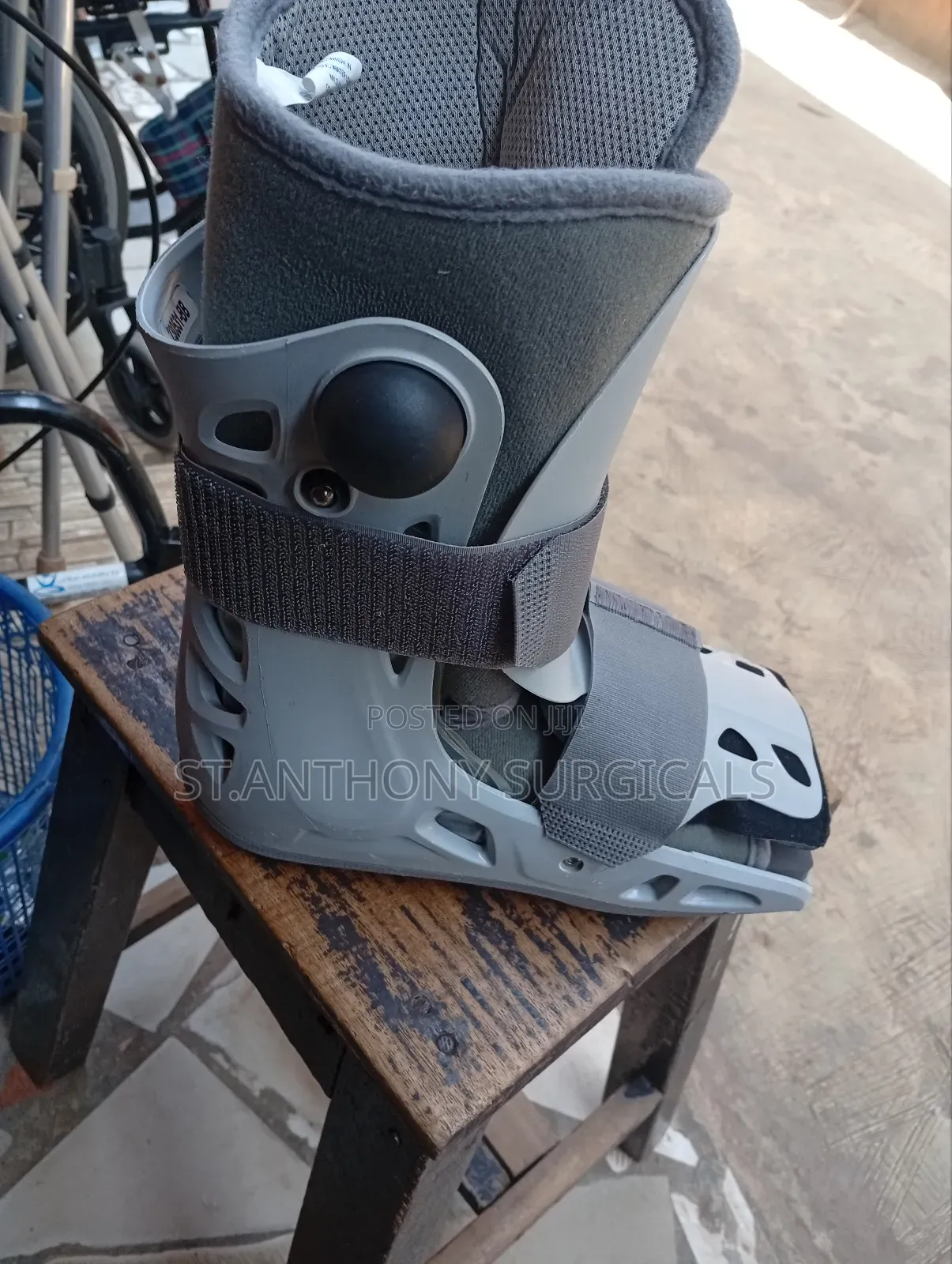 Air Cast Walker Boot
