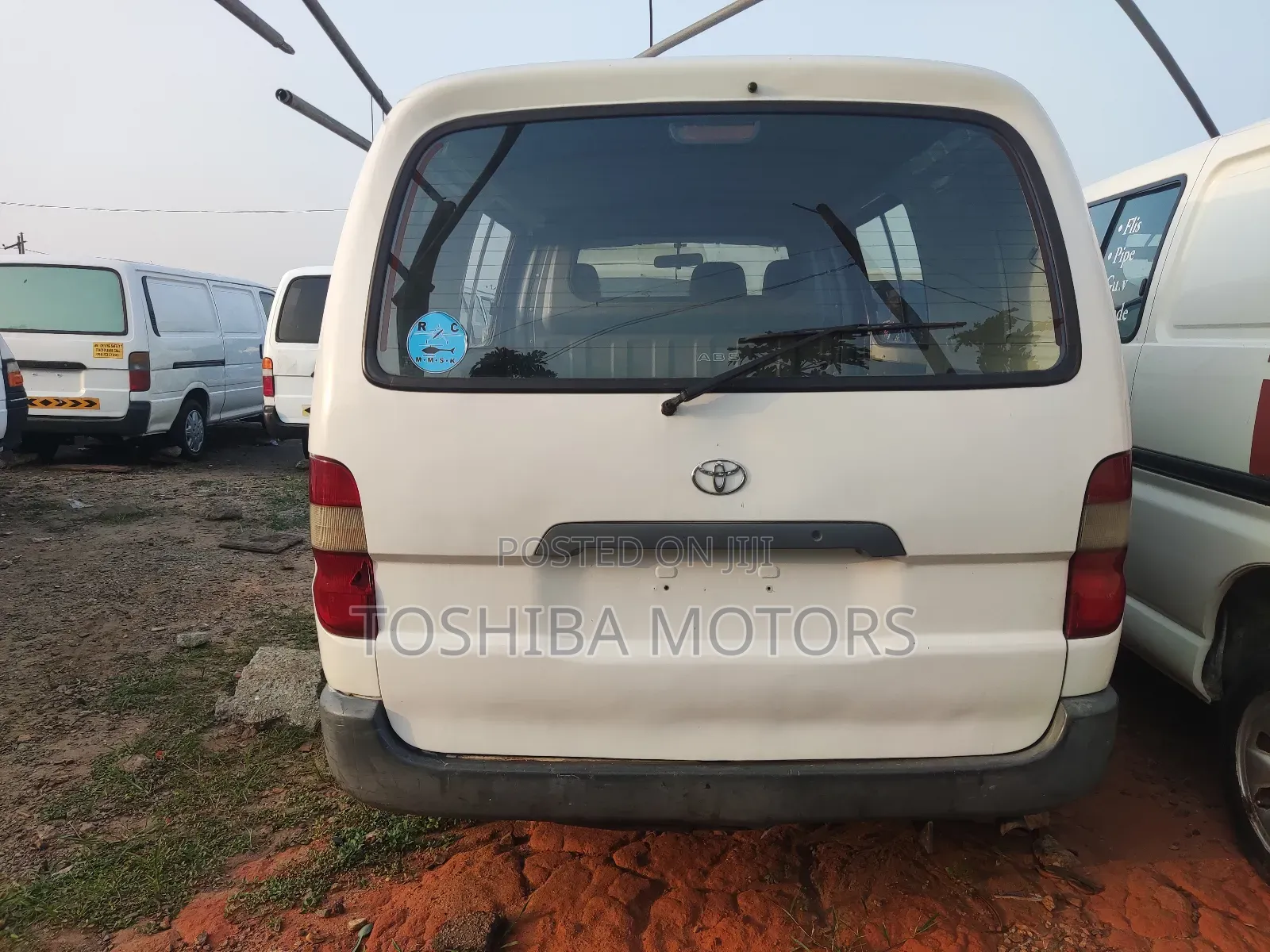 Toyota HiAce 2004 White