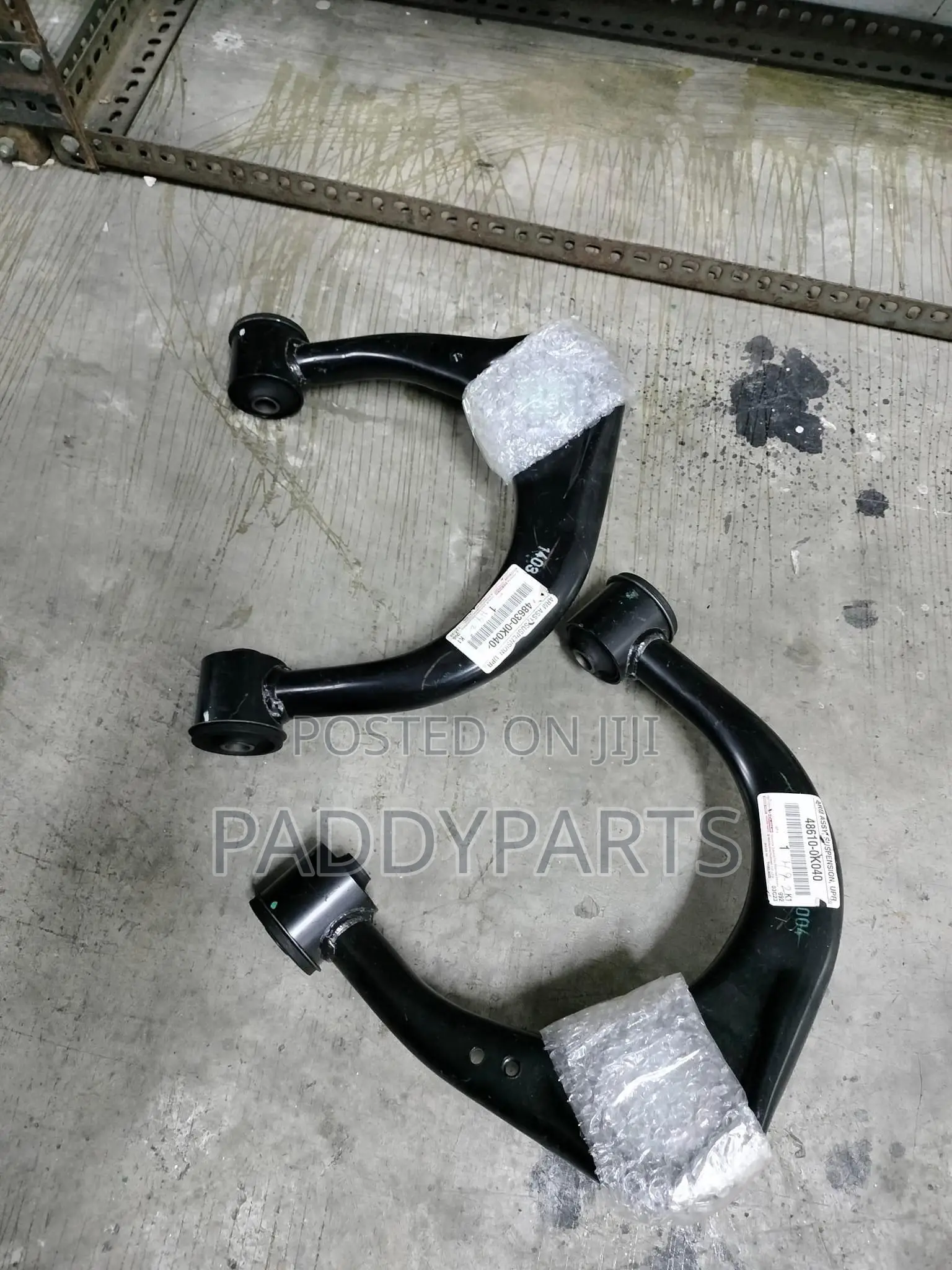Toyota Hilux Upper Control Arm