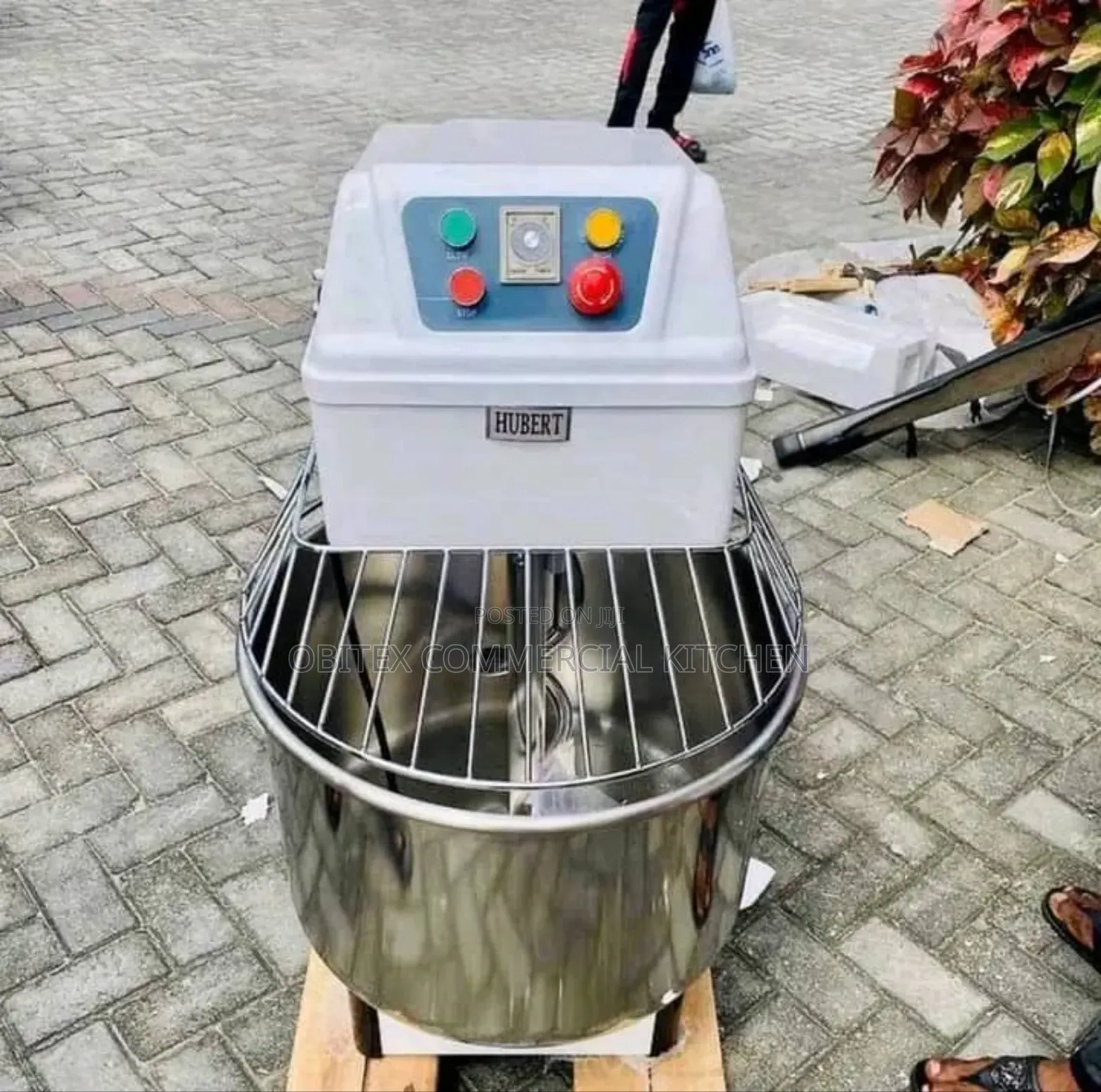 12.5kg Spiral Dough Mixer Hs-30 Is Available for Sale