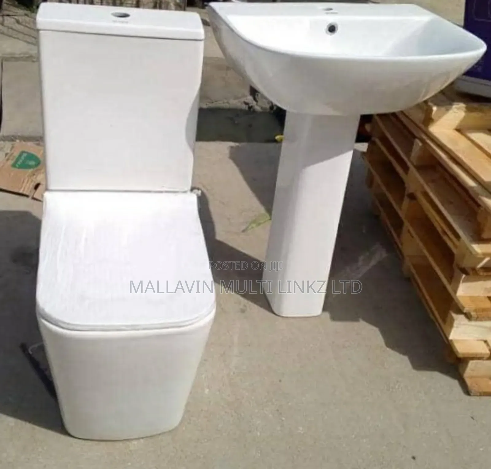 Square Shaped Back-to Wall Wc Toilet Seats