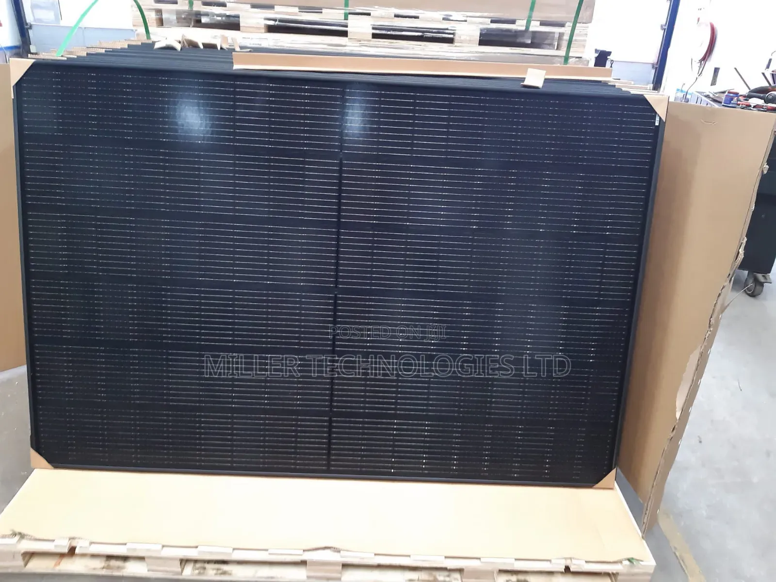 405 Brand New Solar Panel Halfcut