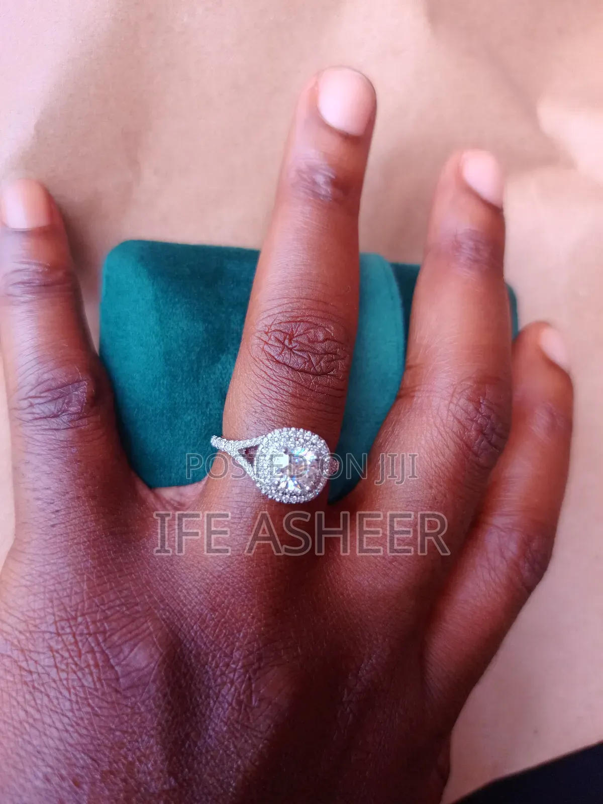 Mossanite Diamond Stone Ladies Proposal Ring 00023