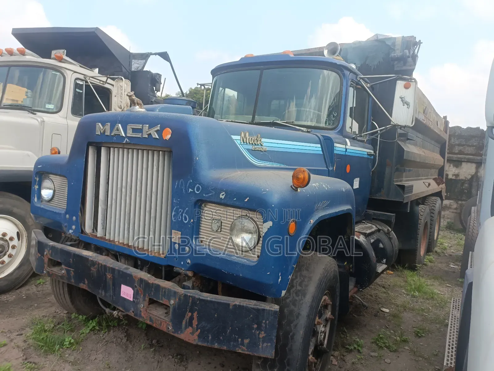 Mack Tipper Trucks 10 Tyres (Foreign Used