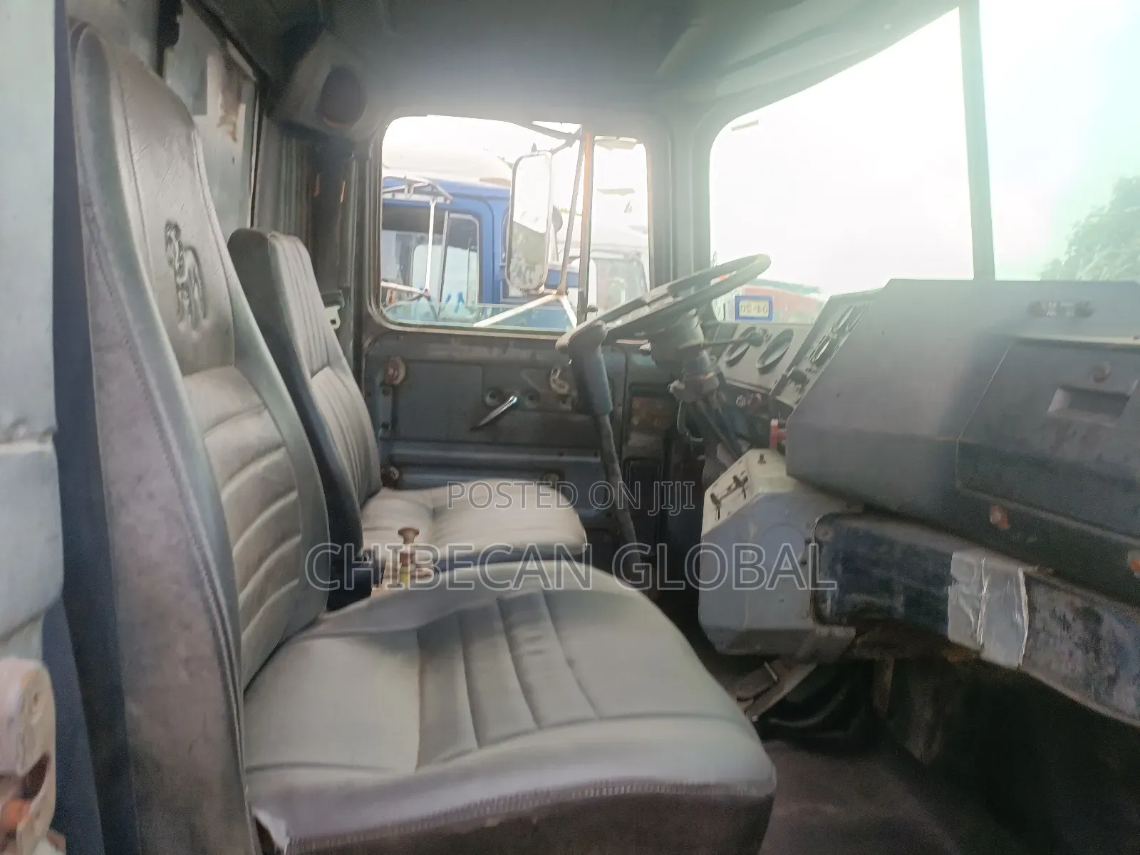 Mack Tipper Truck 10 Tyres Tokunbo