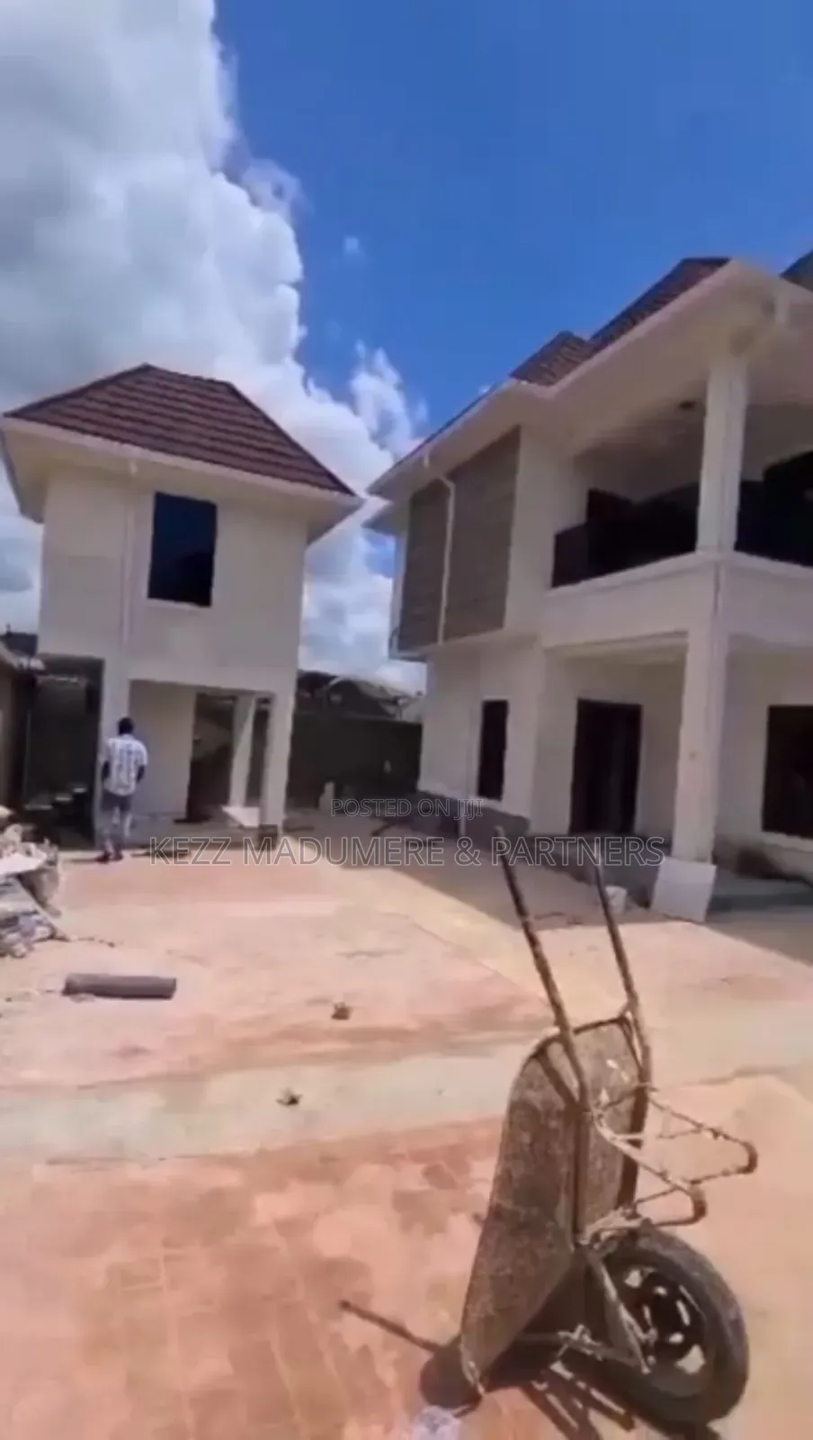 5bdrm Duplex in Thinkers Corner,Near, Enugu for sale
