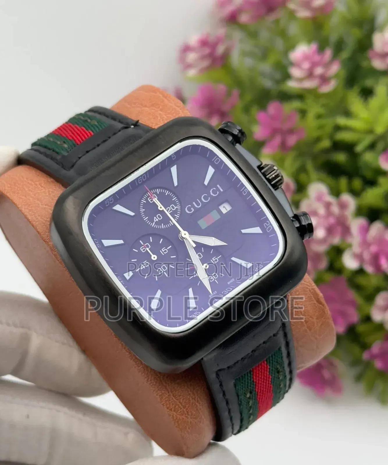 Gucci Men's Chronograph Black Leather Wristwatch