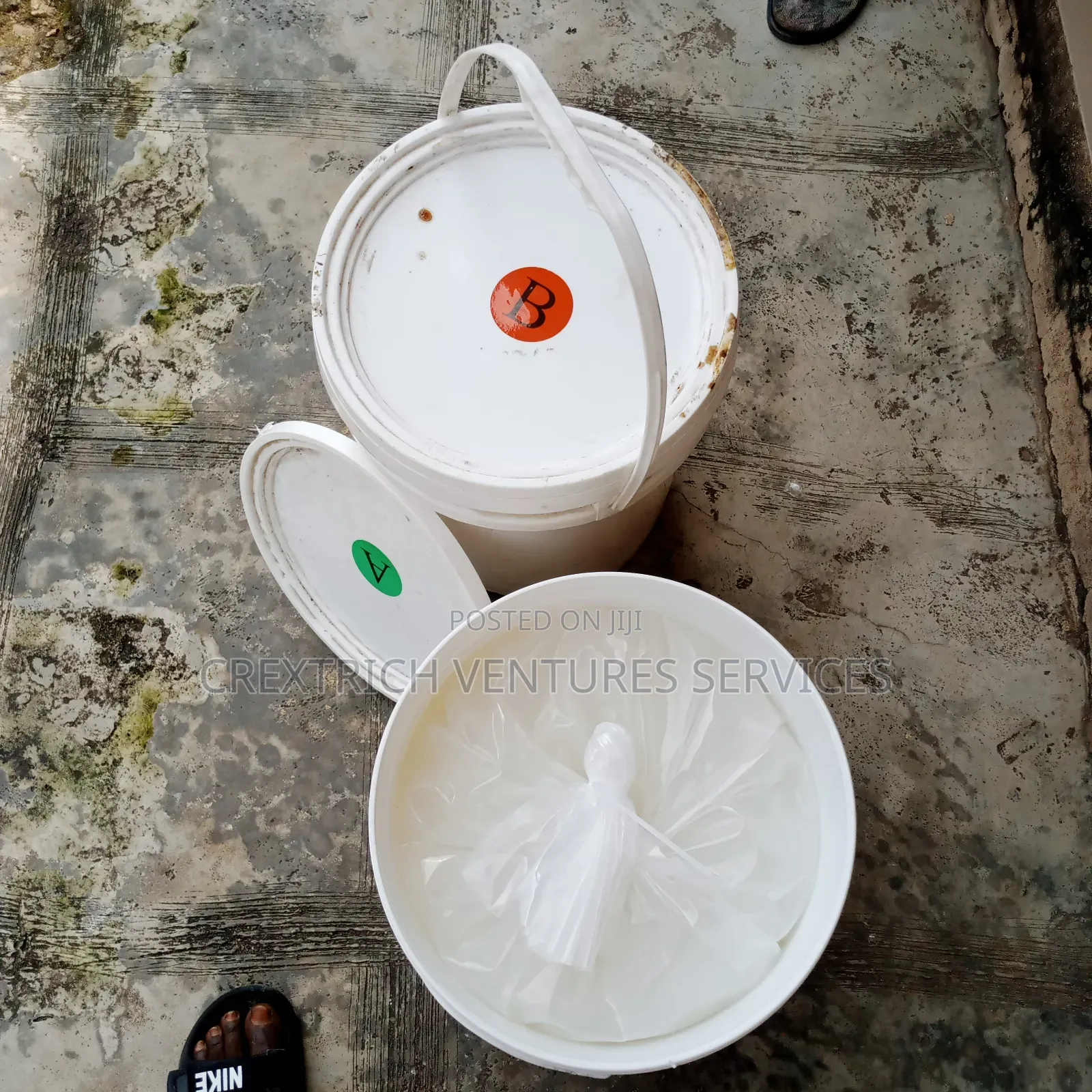 Molds Silicone Resin :Per Kg.