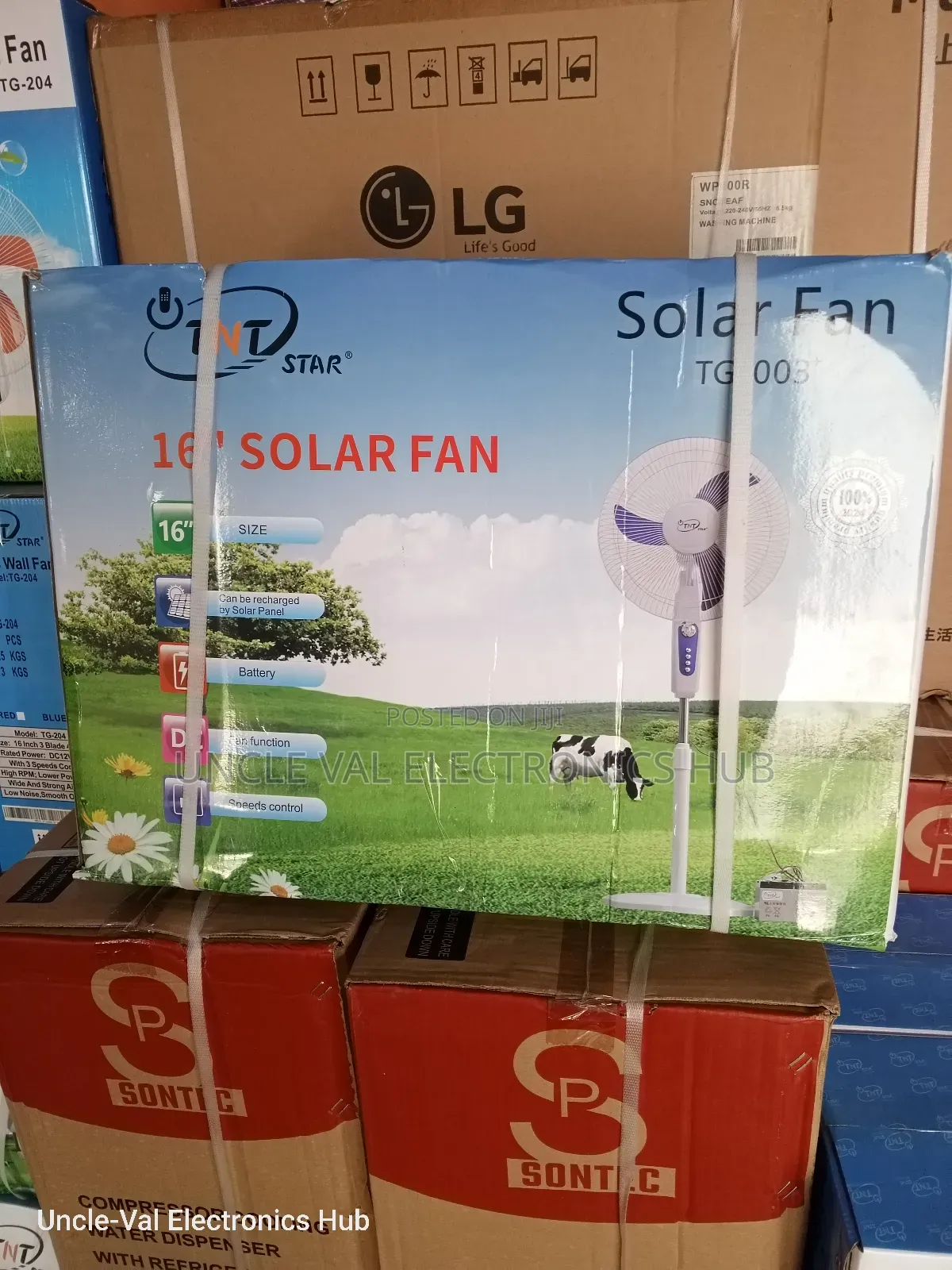 TNT Star 16" Solar DC Fan