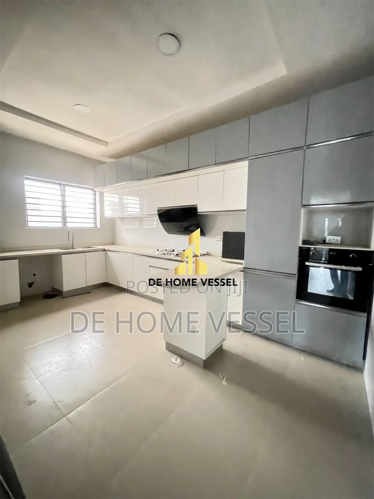 5bdrm Duplex in Ikoyi for sale
