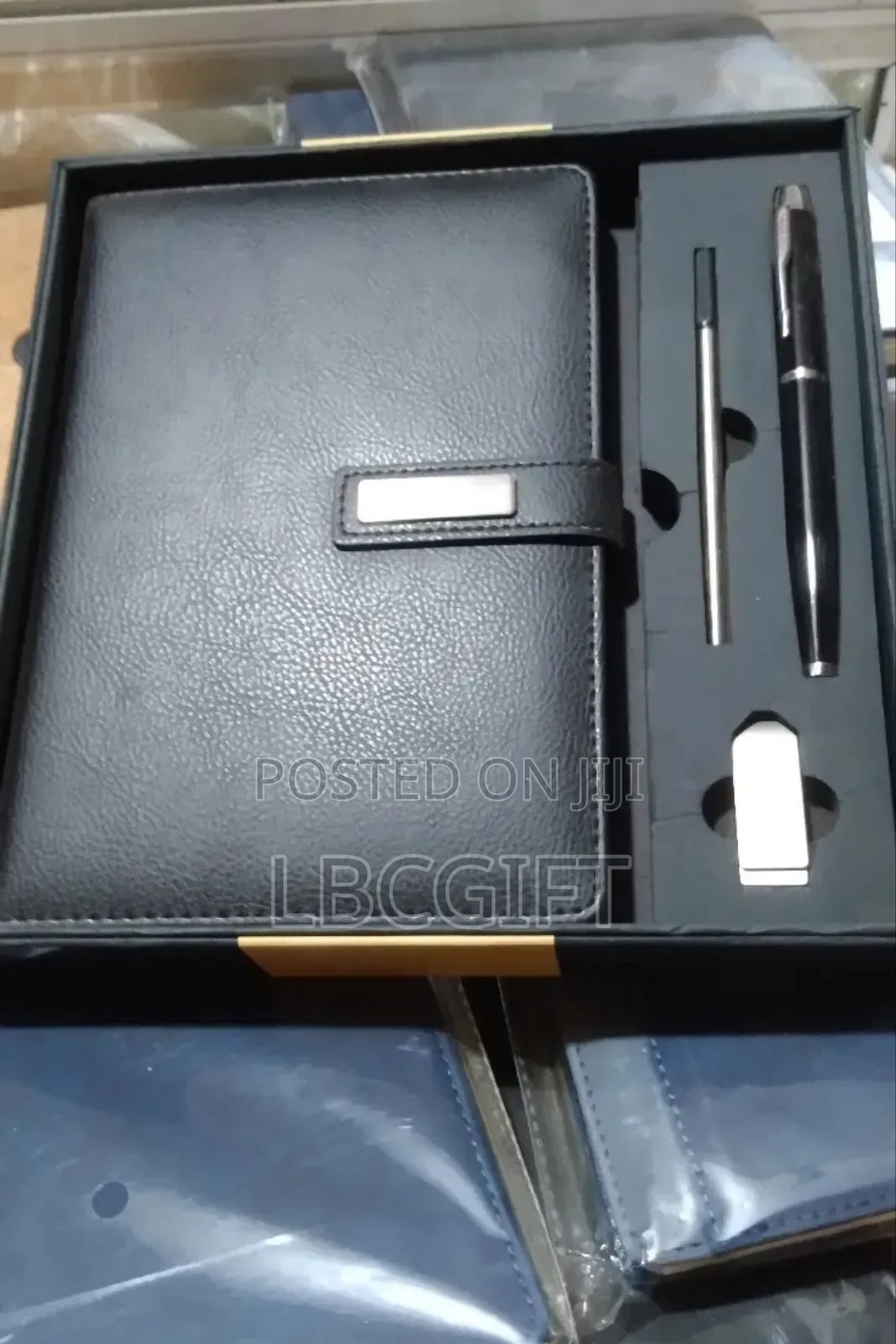 Set Of Notepad, Flash Drive, Pen & Refil (Wholesales Only