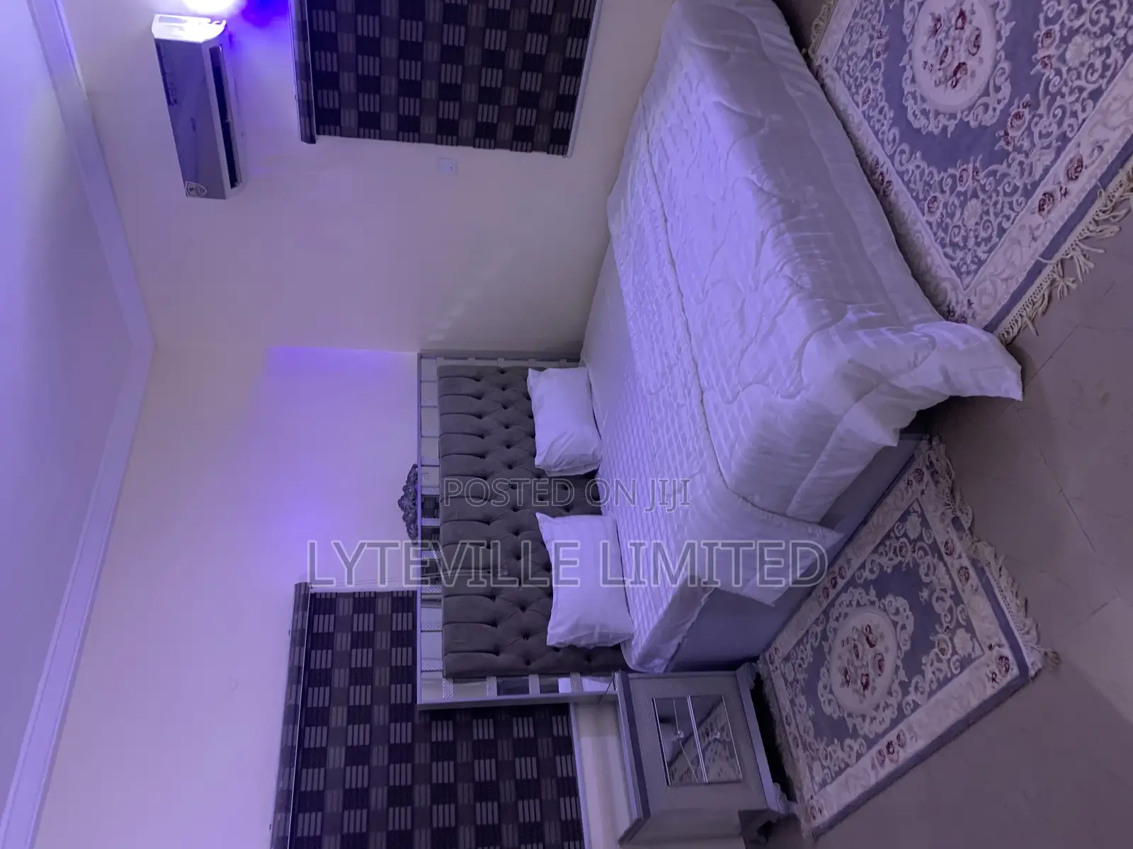 2 Bedroom Clean Apartment