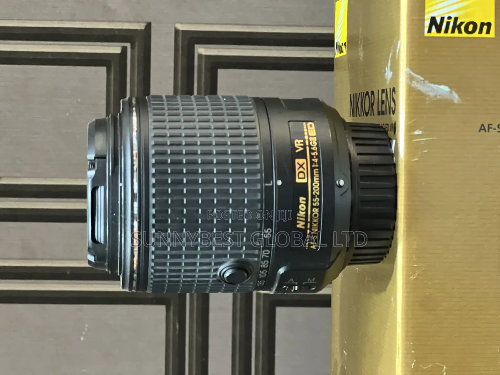 Nikon 55-200mm VR