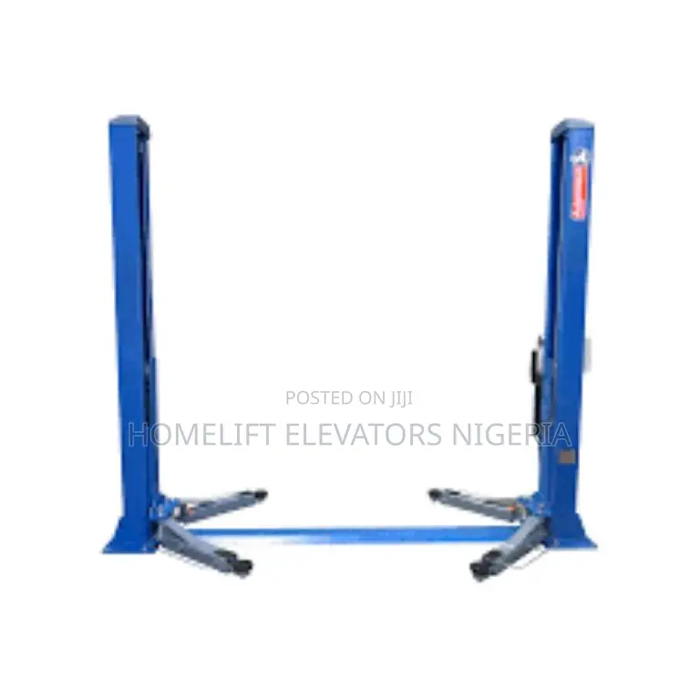 2 Post vs 4 Post Car Lifts