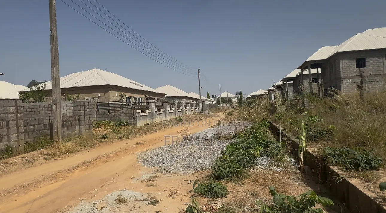4 Bedroom Detached Duplex