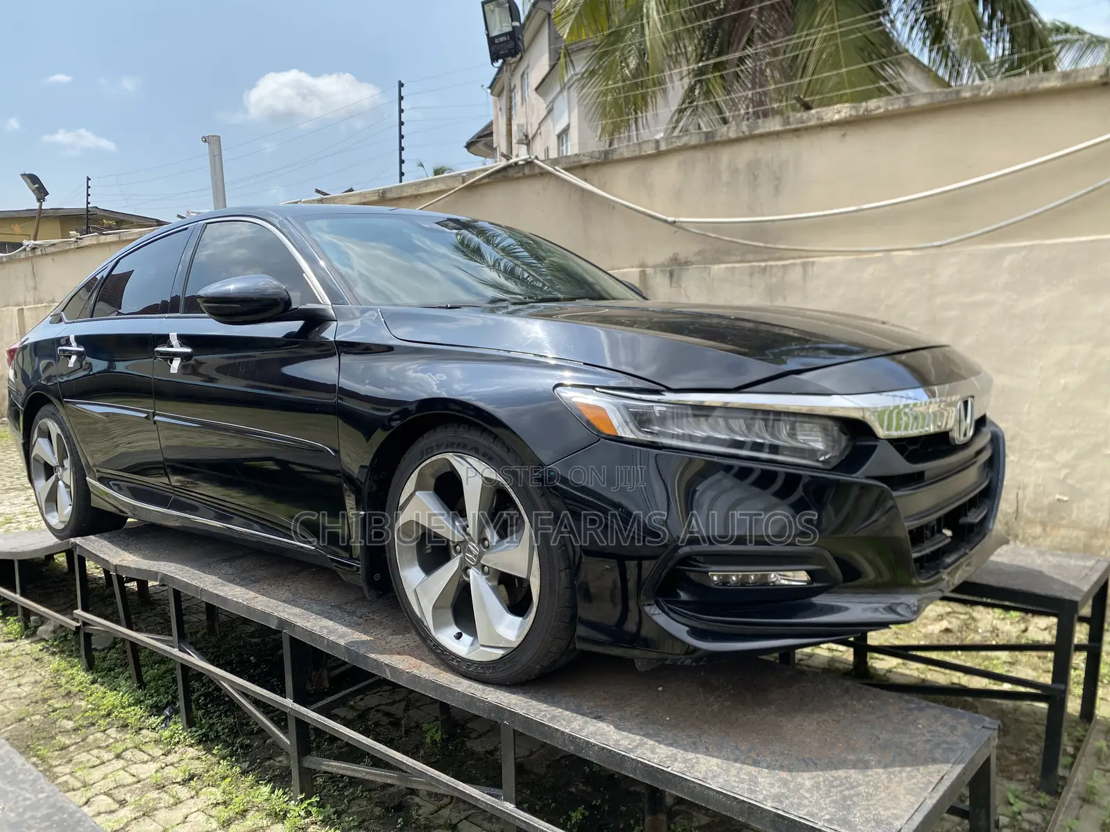 Honda Accord Touring 2.0T 2018 Black