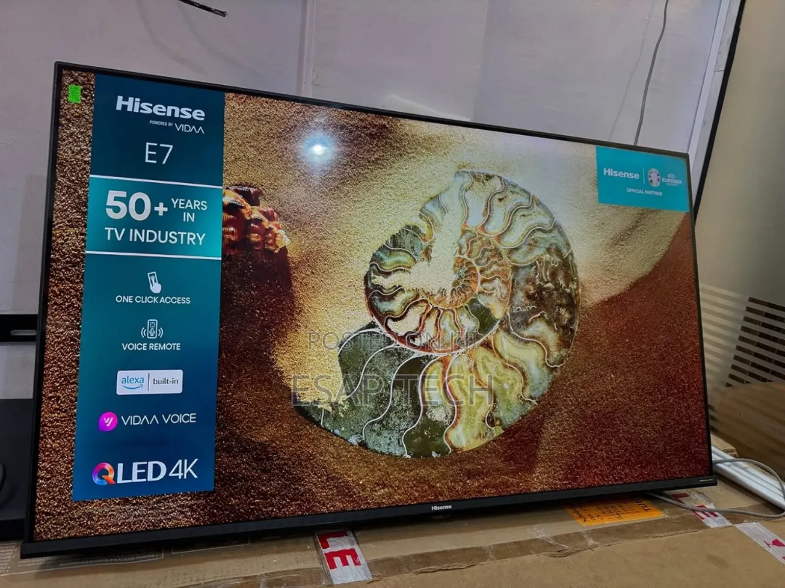 Hisense Smart TV 4khdr QLED 43inches