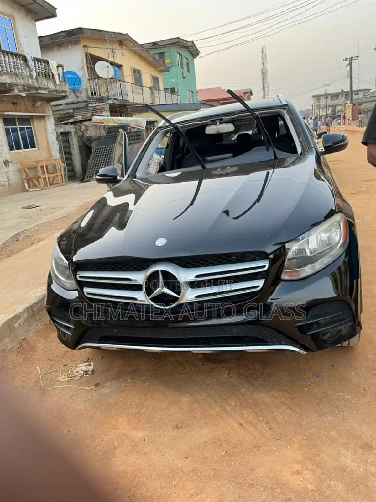 Mercedes Glc300 2016 Windscreen Installation, We Deliver