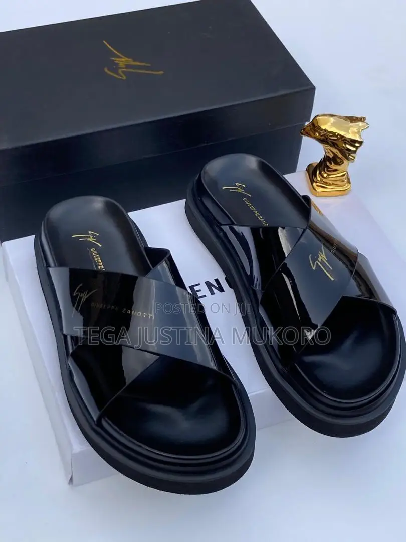 High Quality Giuseppe Zanotti Pam