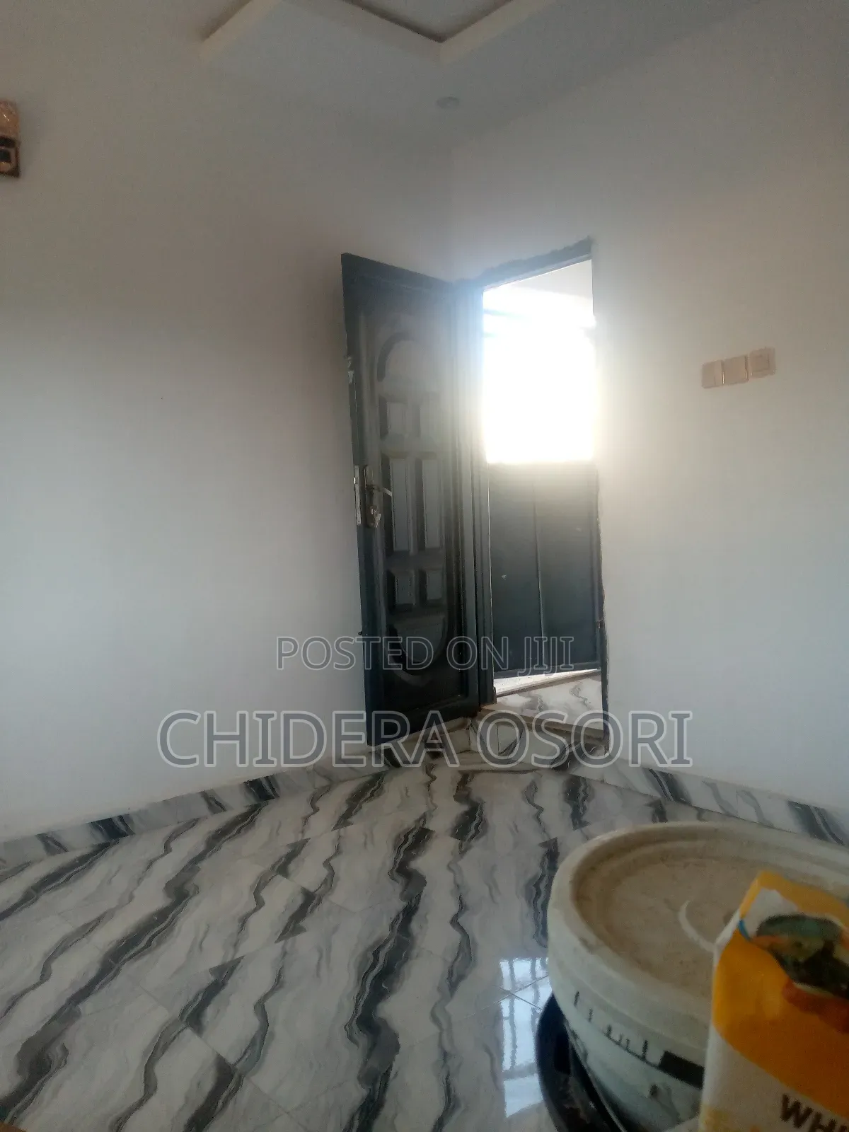 1bdrm Room & Parlour in Obasanjo Road, Dutse-Alhaji for rent