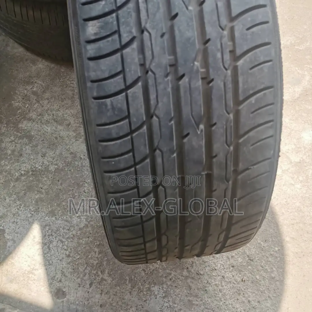 265/35/22 Tires