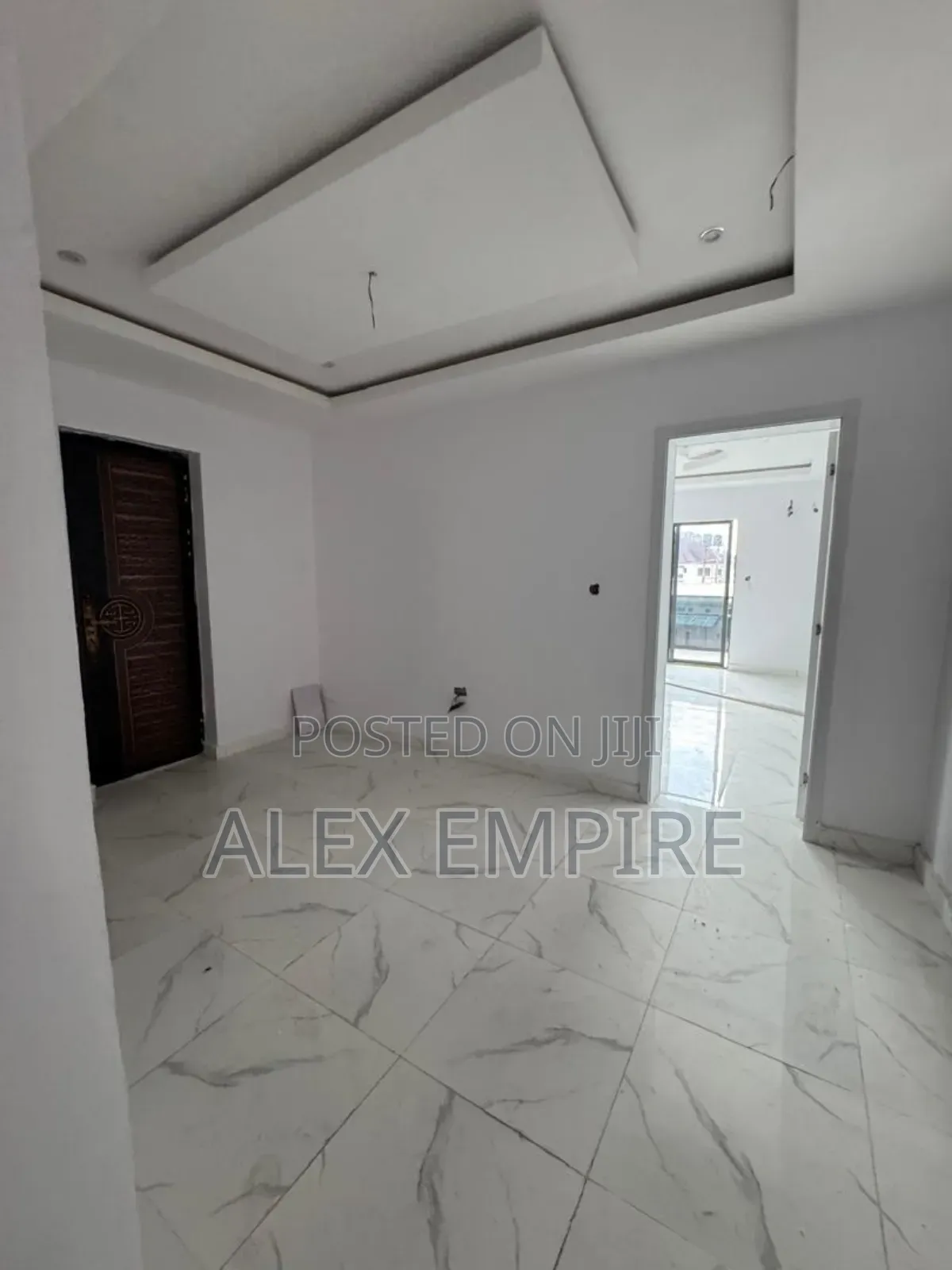 5bdrm Duplex in Ago Palace for sale