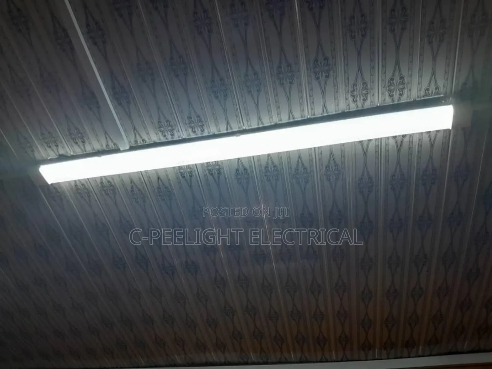 LED Fluorescent Fitting