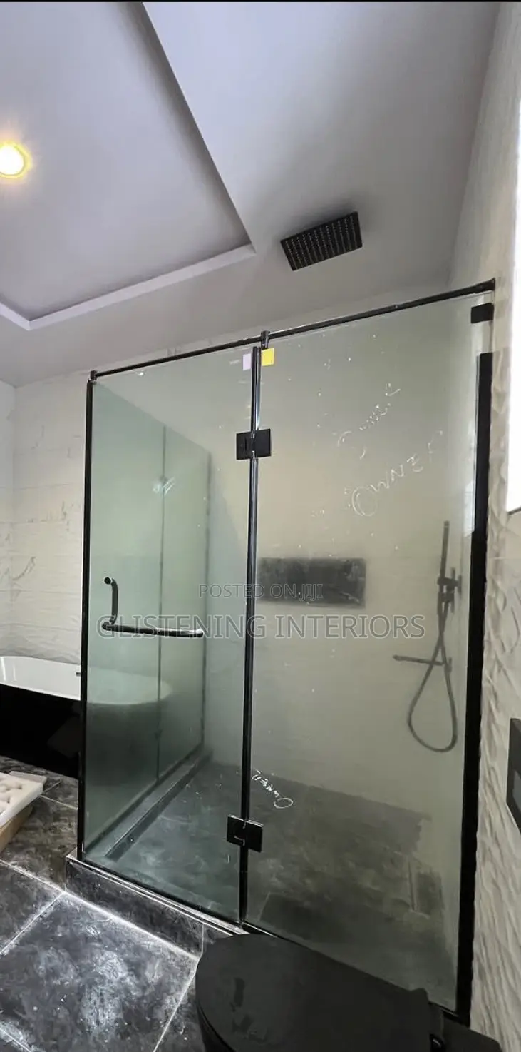 Shower Cubicle With 10mm Glass
