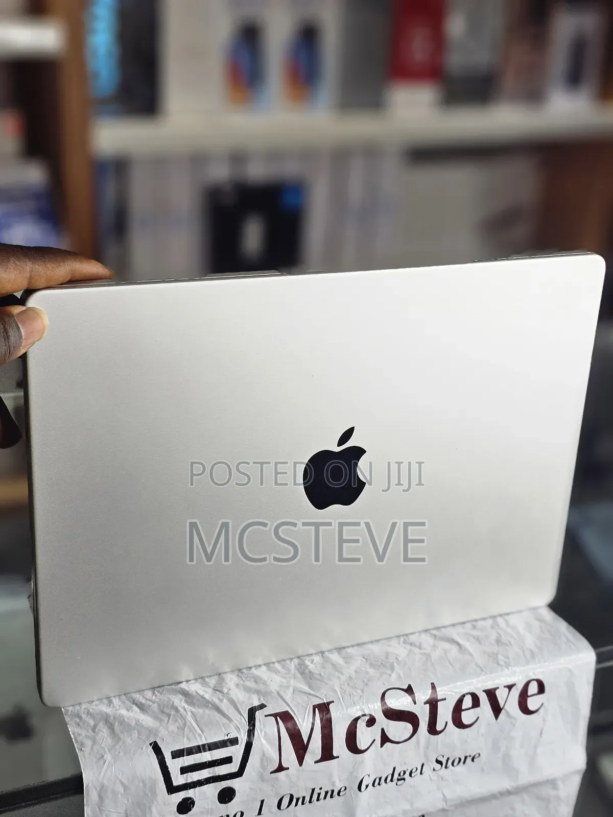Laptop Apple MacBook Pro 2023 M3 14-inch 8GB Apple M3 SSD 512GB