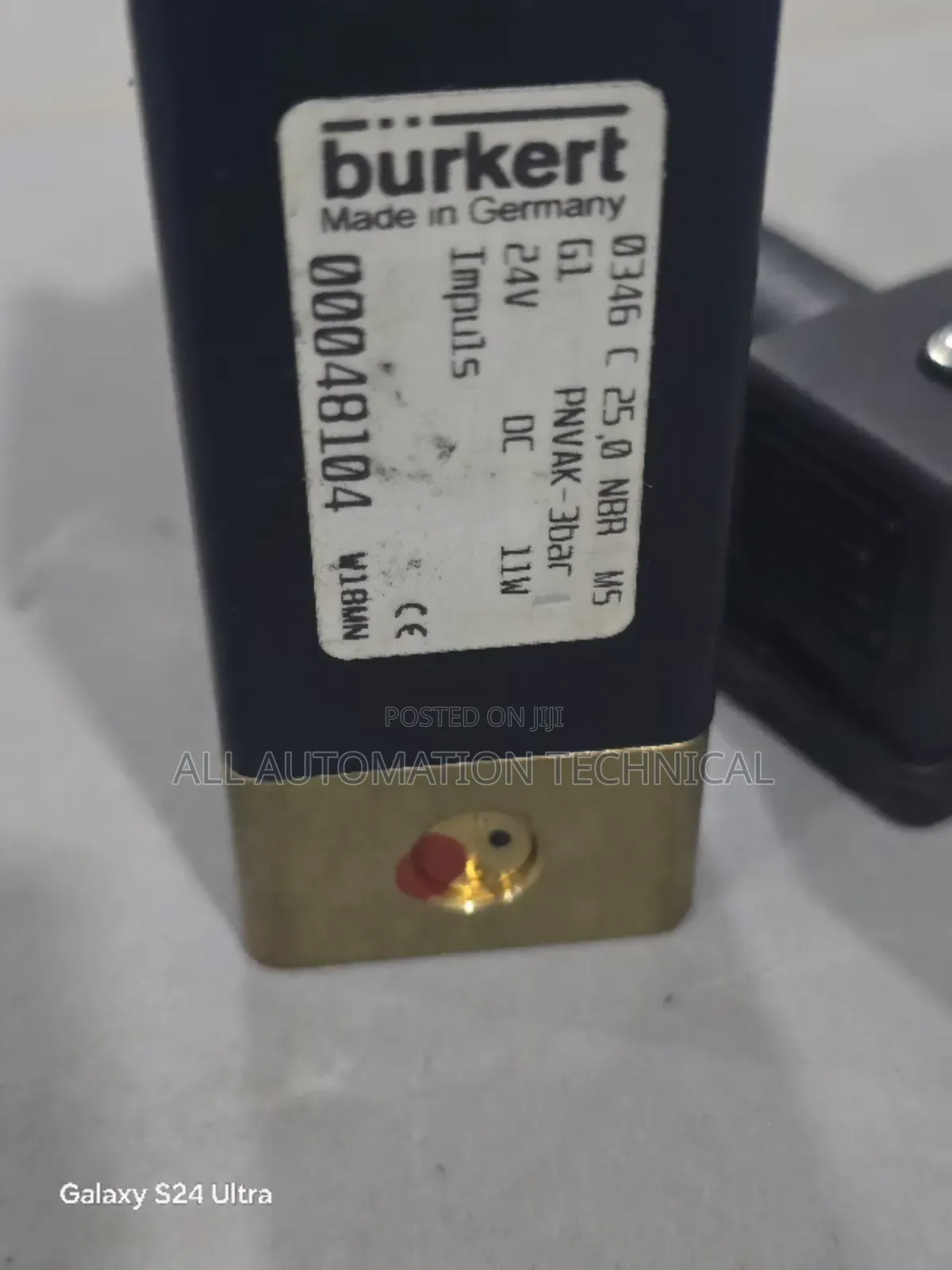 Burkert Type 0344 3/2-Way-Solenoid Valve; Servo | 00048104