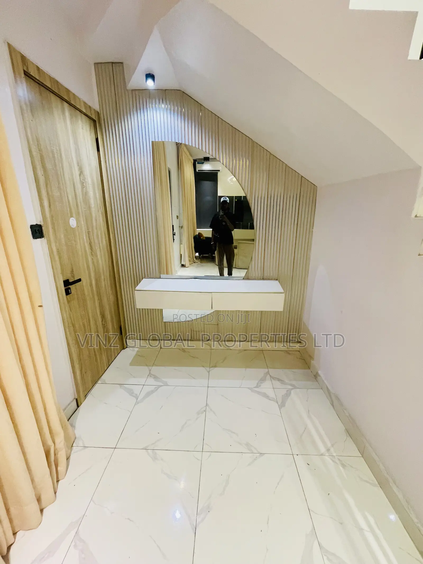 Newly Built 3 Bedroom Duplex With Ps5 Massage Chair