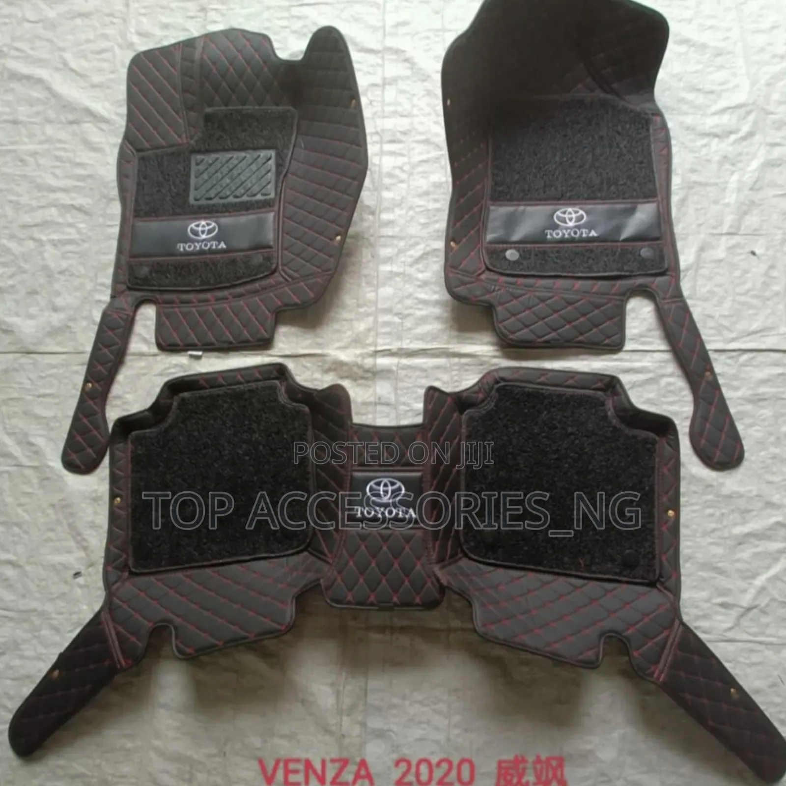 Durable Double Layer Floor Mat for Toyota Venza
