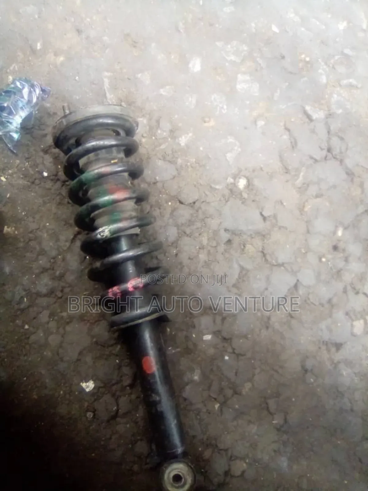 Front Shocks for Kia Sorento 2005 Model