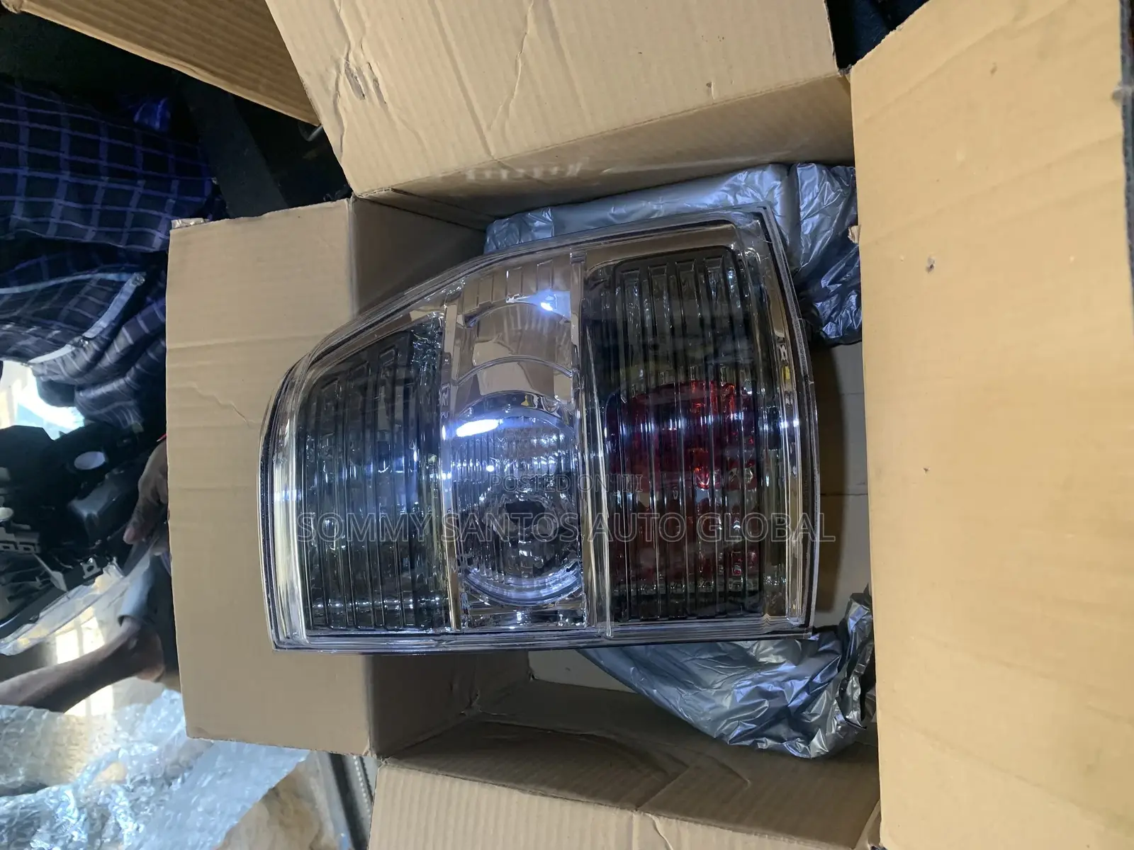Mitsubishi Pajero Rear Lamp (Back Lamp) Available