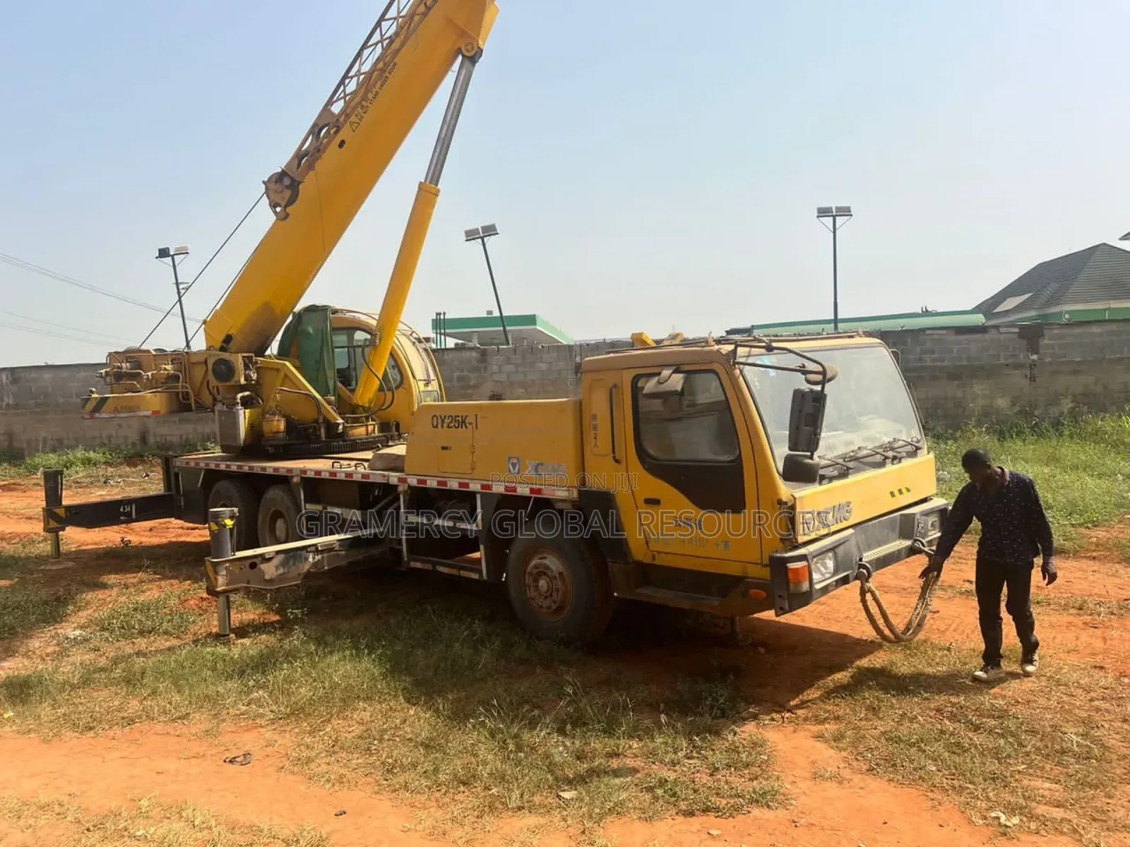 Fairly Used XCMG Mobile Crane 25tons
