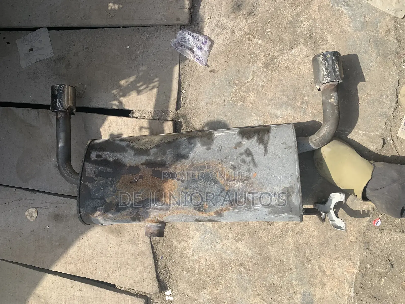 Exhaust Silencer Muffler Back Pot Chrysler 300