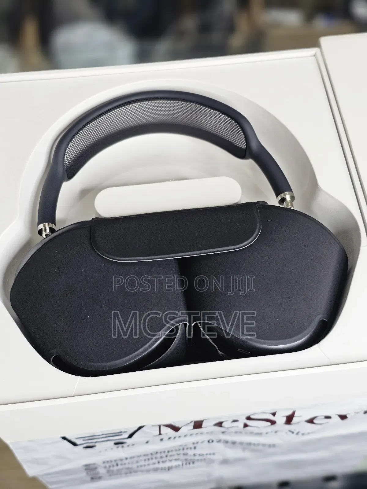 Apple Airpods Max Black Brand New Open Box