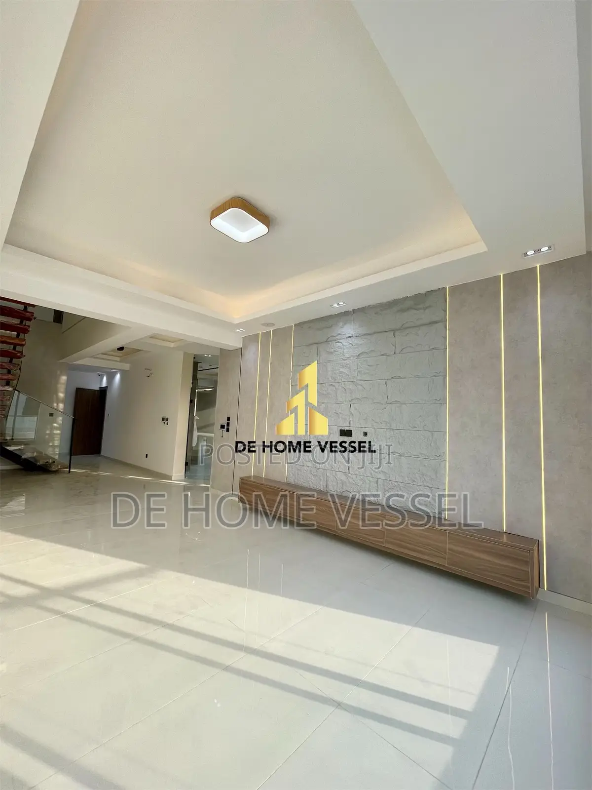 4bdrm Maisonette in Lekki Phase 1 for sale