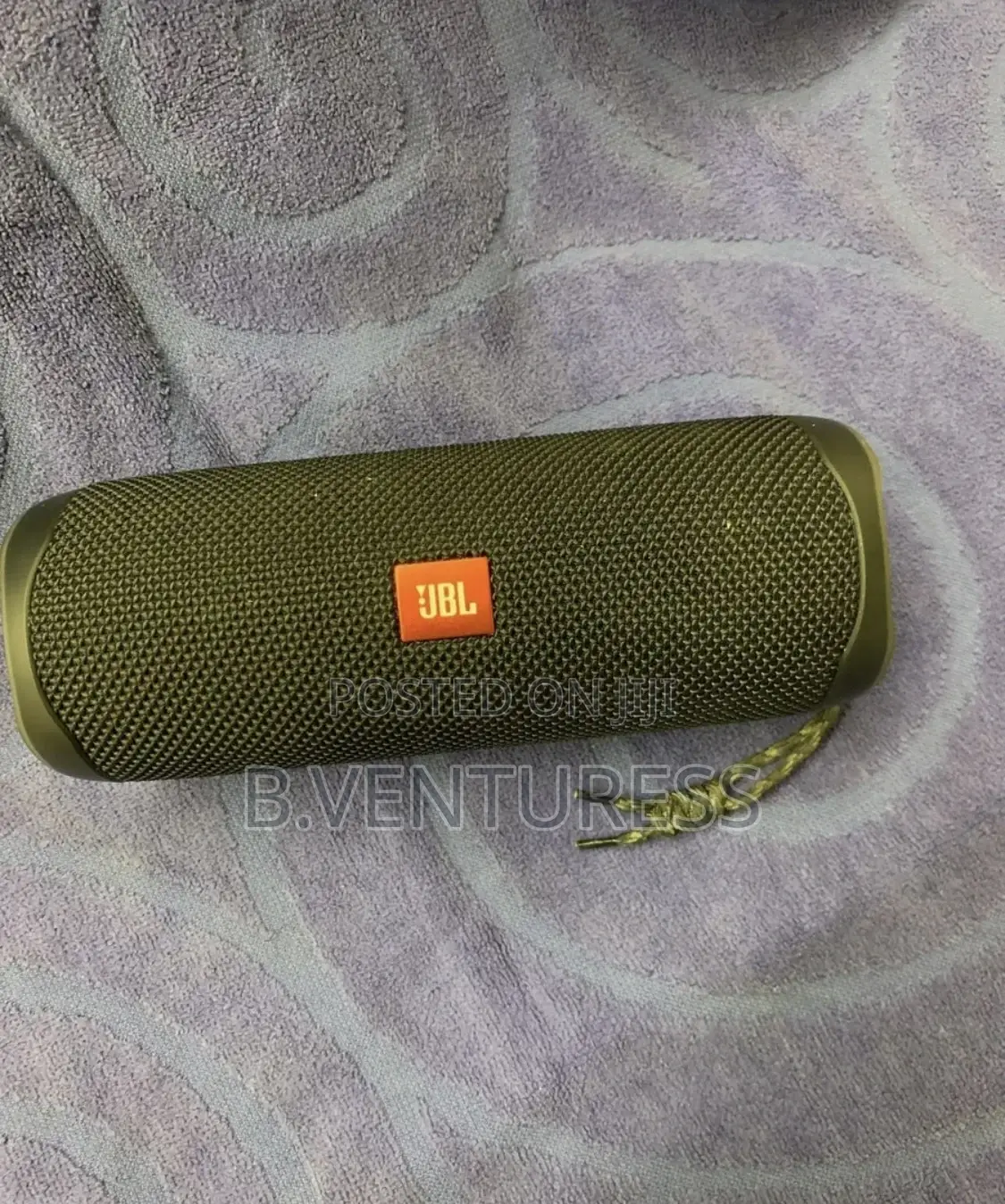 JBL FLIP 5 Bluetooth Speaker