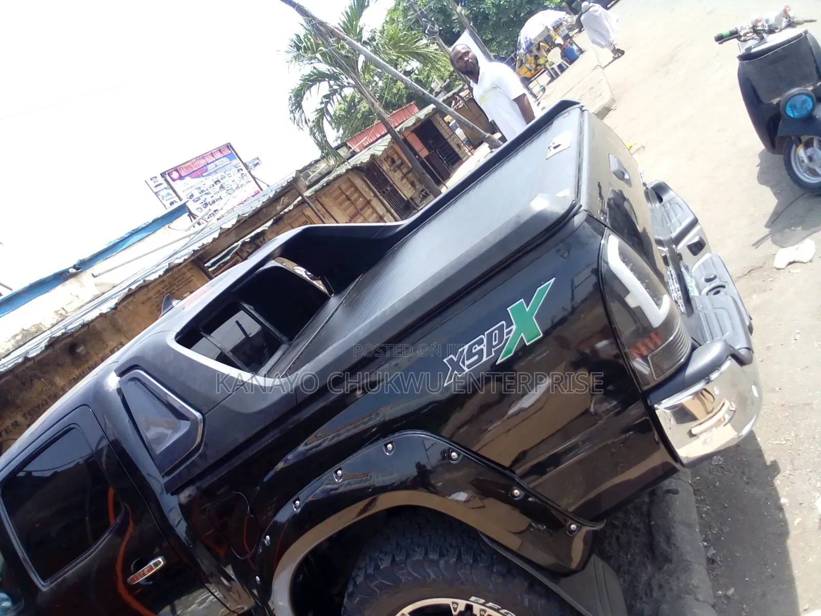 Roller Cover for Toyota Tacoma