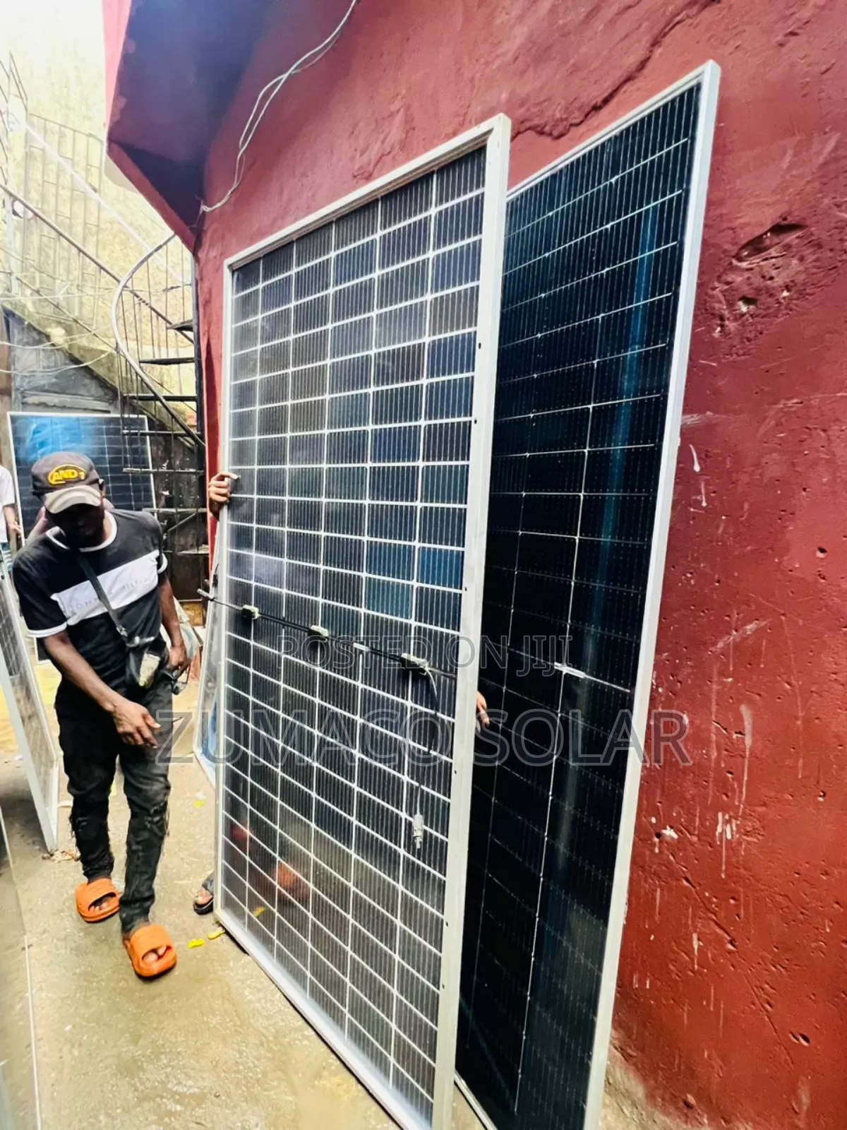 Original Brand 700w Solar Panel
